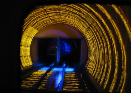 外灘観光隧道（外灘と浦東地区を結ぶ観光トンネル）